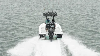 NauticStar 224 Bay