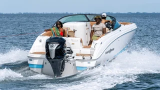 NauticStar 243DC Deck