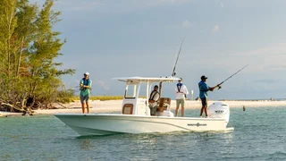 NauticStar 274 Bay