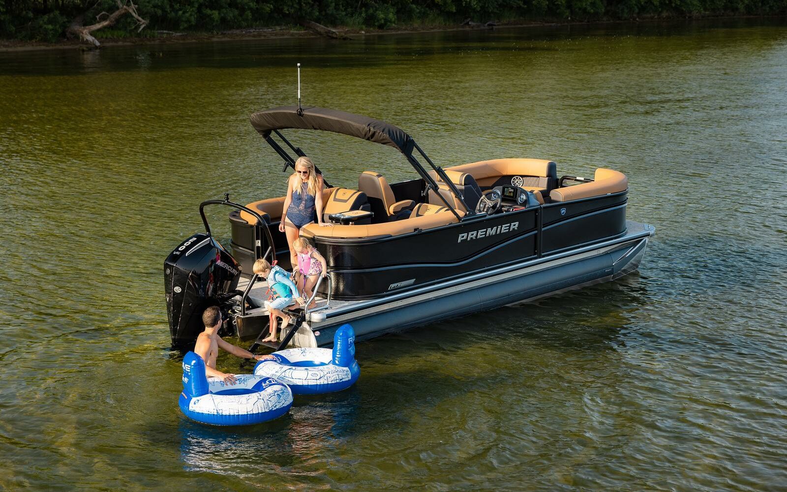 Premier Pontoons Sunscape