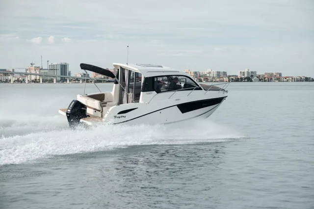 Trophy T25 Explorer · Model overview